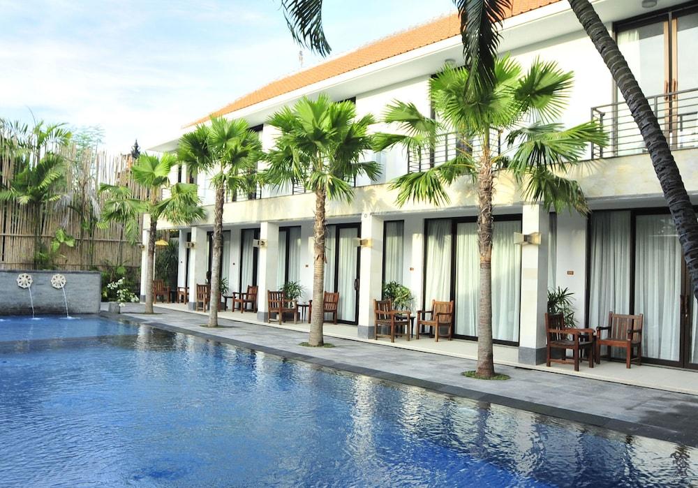 Puri Maharani Boutique Hotel เดนปาซาร์ ภายนอก รูปภาพ